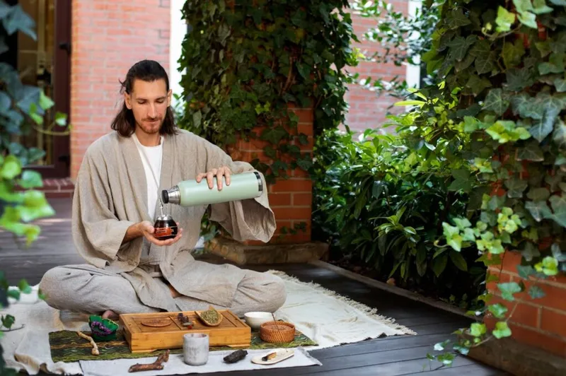 Qu’est-ce que l’Ayurveda ? Définition et bases de cette médecine millénaire