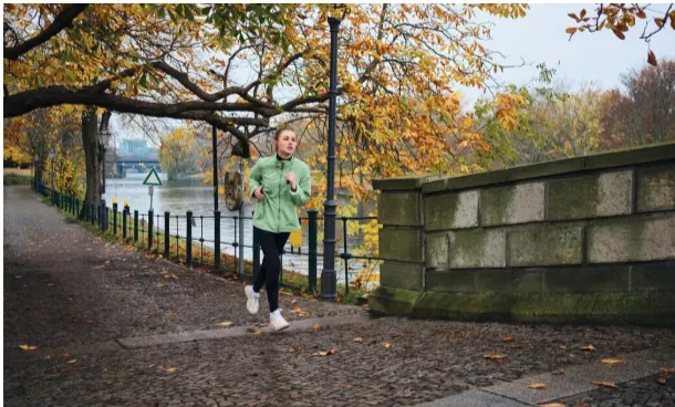 Connexion corps-esprit : comment l’activité physique améliore la santé mentale